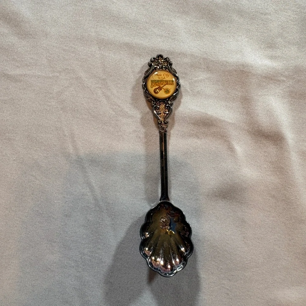 Cameo Nashville Music City USA Souvenir Spoon Silver Plated Australia Vintage